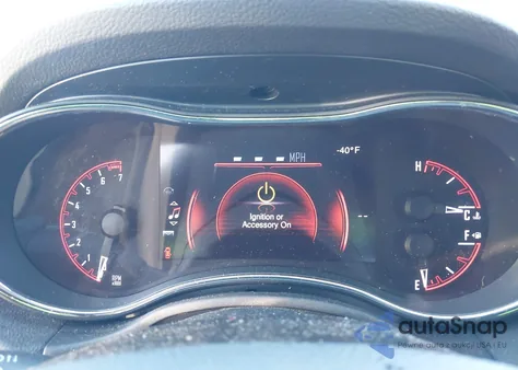 2015 Dodge Durango Sxt z USA, uszkodzony, nr VIN 1C4RDJAG6FC811094